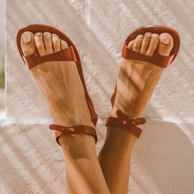 Simple Buckle Comfortable Sandals