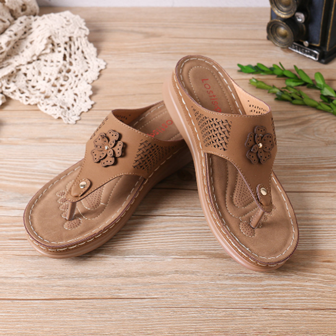 Women Hollow Out  Beach Casual Holiday Slippers